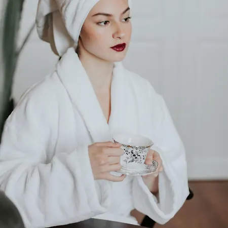 The Hub Syros Gasthuis 3*