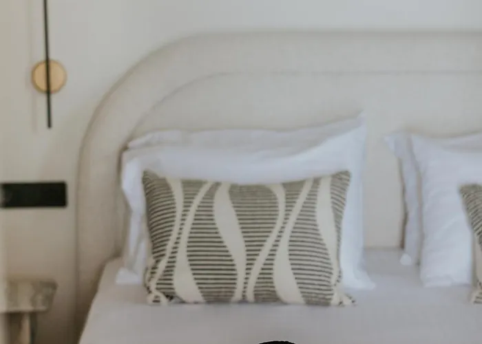 Pensjonat The Hub Syros 3*